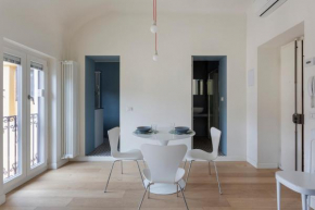 Luce Suit - your windows on the city Milano